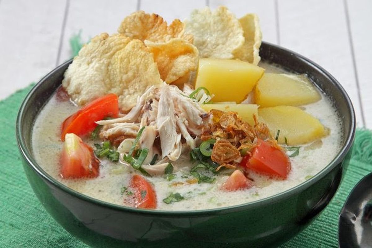 soto ayam betawi