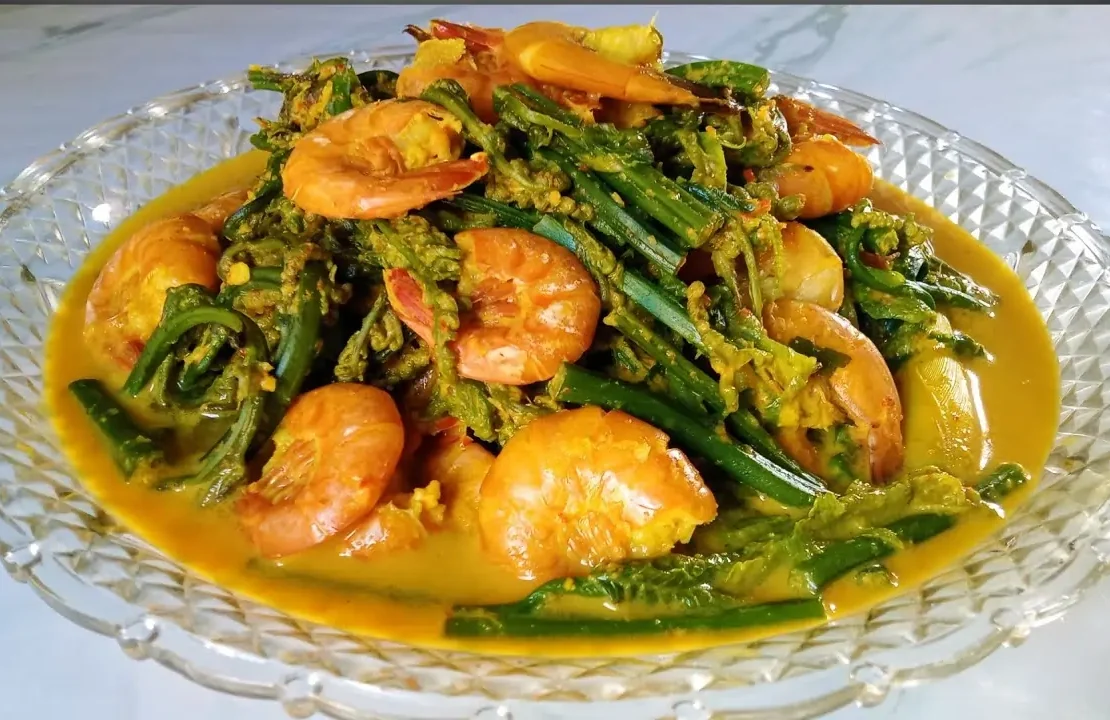 gulai pakis udang