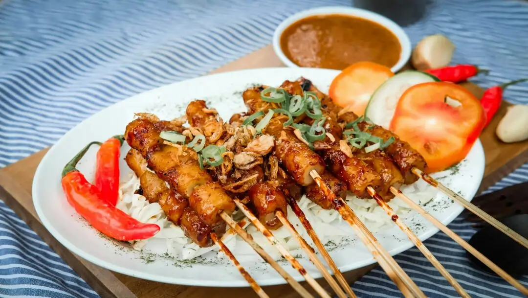 sate ikan tuna bakar